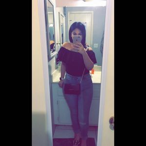 Meet your Posher, Karla